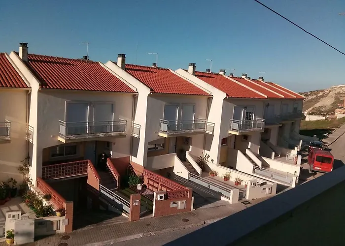 House Victoria Penzion Nazaré