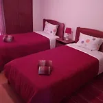 Гостевой дом House Victoria Назаре