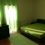 House Victoria Назаре
