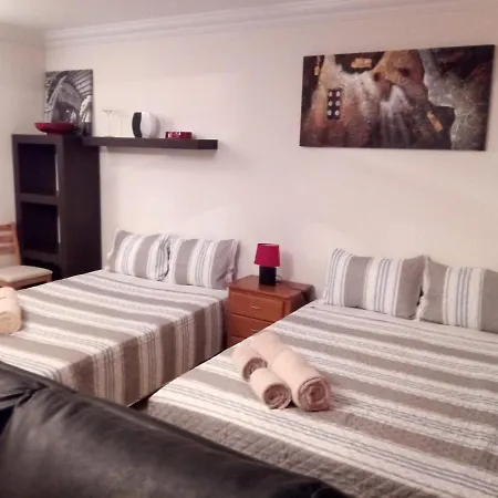 House Victoria * Ναζαρέ