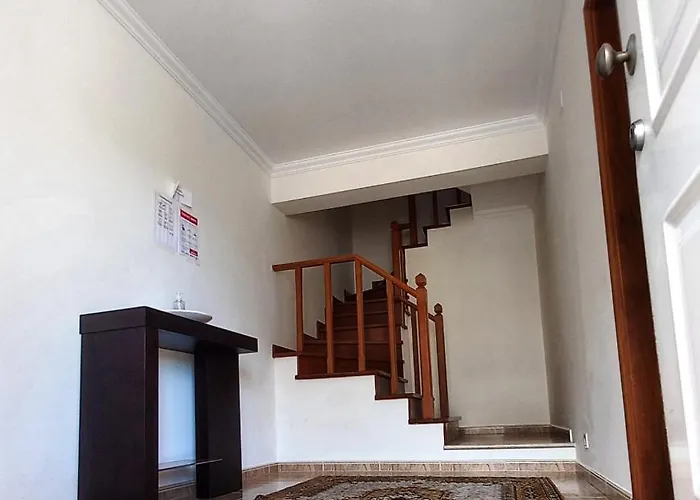 Гостевой дом House Victoria Назаре