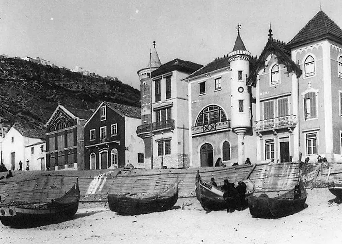 House Victoria Назаре